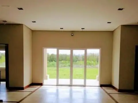 La Asunción Club de Campo , Piso No definido