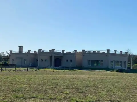 Lotes En La Asunción Club De Campo, Luján En Venta