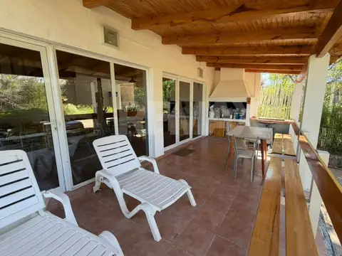 VILLA CLUB LAGO MARI MENUCO - TOTORAS 100