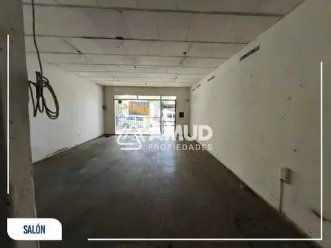 Local en Alquiler en Centro, $ 870.000