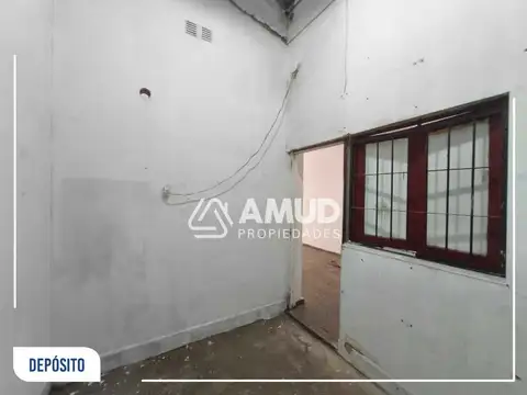Local en Alquiler en Centro, $ 700.000