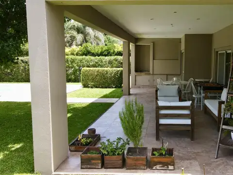 Casa en La Pradera Ii