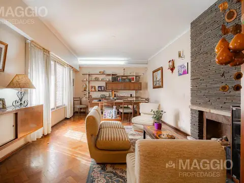 Depto Tipo Casa en Venta en Haedo Sur, USD 184.900