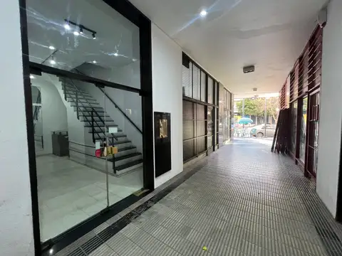54 entre 6 y Diagonal 79 , Piso 1
