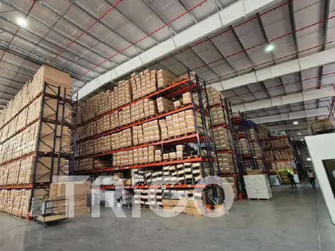 Alquiler Galpón Depósito Nave de 3.778 m2 en Munro Vicente Lopez Zona Norte
