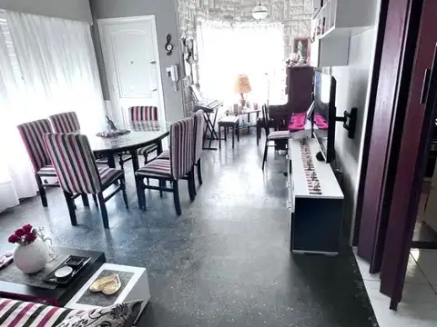 CASA EN VENTA CENTRICA ¡SE ESCUCHAN OFERTAS!