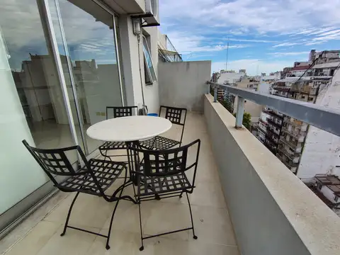 Barrio Norte Pueyrredón 1100 Piso 14 Todo Luz Sol Excelente Estado Balcón Tza Toilette