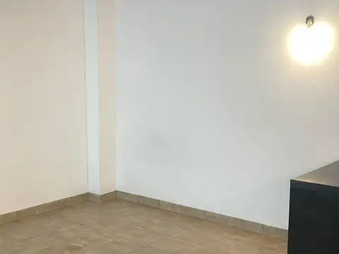 Achaval 200, Piso 2