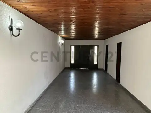 Casa en Venta en Villa Elisa, USD 70.000