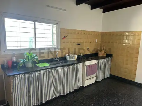 Casa en venta en Villa Elisa
