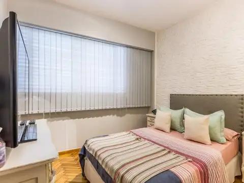 Luis María Campos 1100 , Piso 0