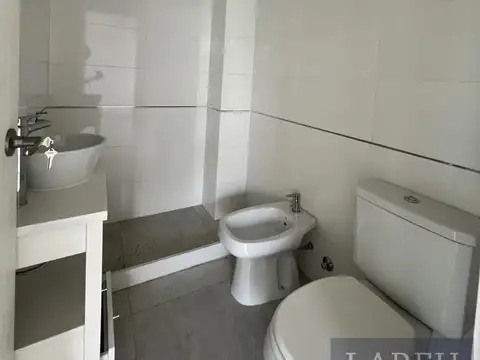 Departamento en Venta con 1 cochera