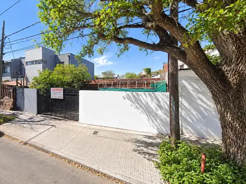 Teniente General Lonardi al 2900