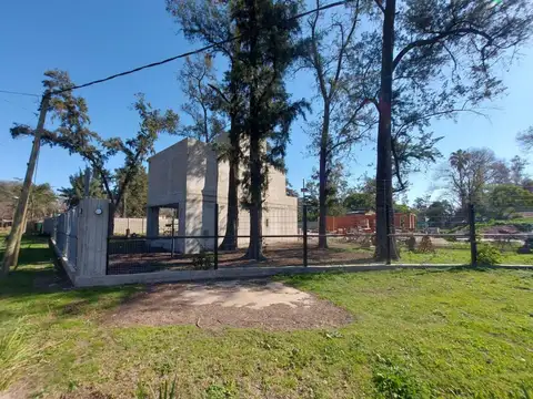 CASA 4 Ambientes VENTA MORENO CONDOMINIO ESTRENAR