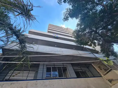 Venta Cochera PB   Crespo y Salta - Pichincha - Rosario