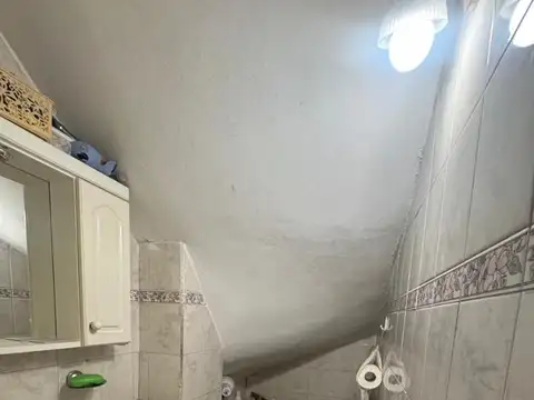 Depto Tipo Casa en Venta en Villa Luzuriaga, USD 67.000