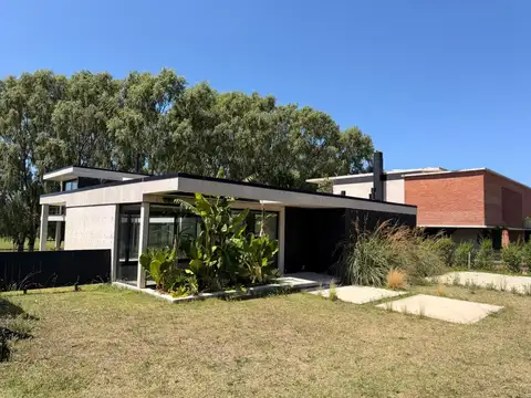 VENTA CASA EN RUMENCO JOVEN BARRIO PRIVADO MAR DEL PLATA