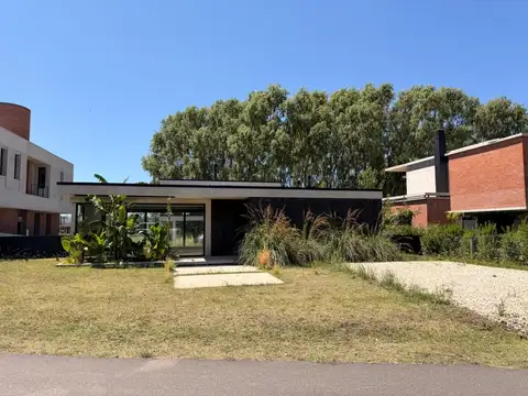 Casa en Venta en Rumenco Joven, USD 470.000