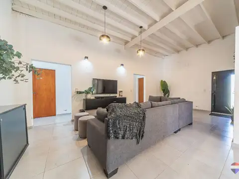 Casa en venta 6 ambientes en Álamo Alto Maschwitz
