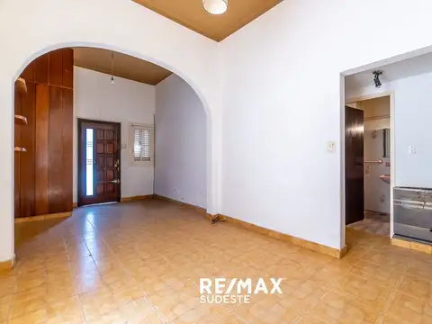 Casa en Venta en Bahia Blanca, USD 120.000