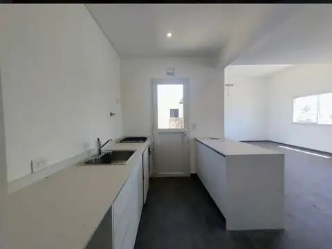 Casa, venta, 3 dormitorios, en San Ramon, Pilar