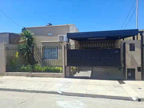 CASA BARRIO ZAPIOLA LUJAN