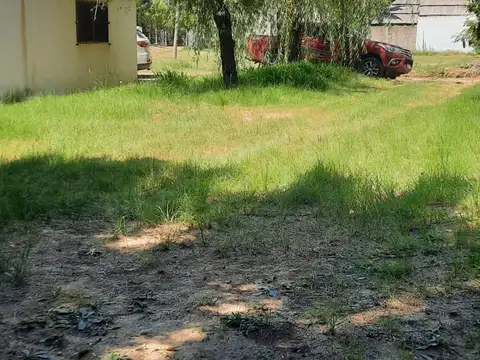 Casa 5 ambientes con 1 baño