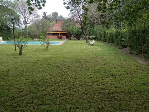 Terreno en Venta 300  mts Fondo
