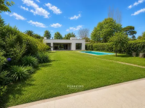 VENTA DE CASA EN UNA PLANTA EN BELLA VISTA A ESTRENAR