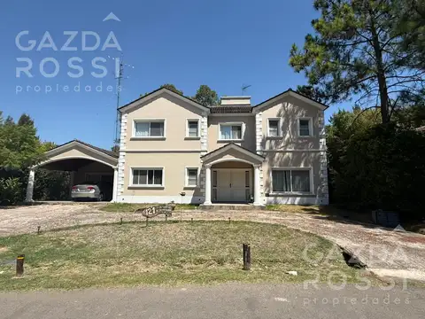 Imponente propiedad en Echeverria del Lago