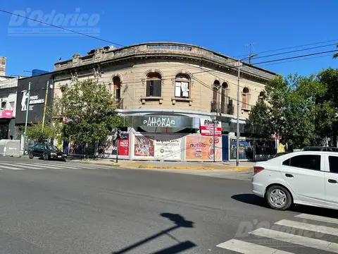 Terreno en Venta en Flores, USD 1.300.000