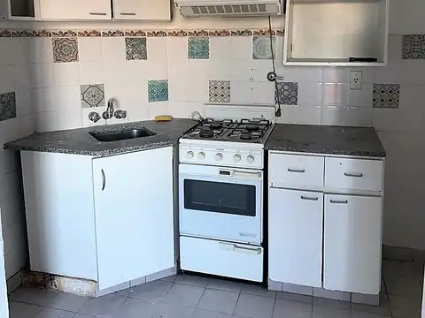 ACASSUSO 6400, Piso 3