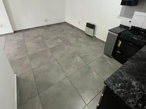 Depto Tipo Casa 2 ambientes con 1 baño
