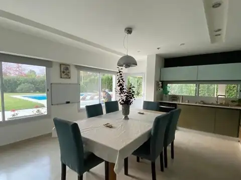 Casa en Venta en Náutico Escobar, USD 290.000