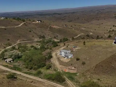 VENTA COMPLEJO DE 2 CABAÑAS EN POZO YACANTO