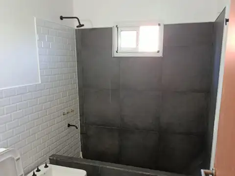 Casa en Venta en La Almudena, USD 155.000