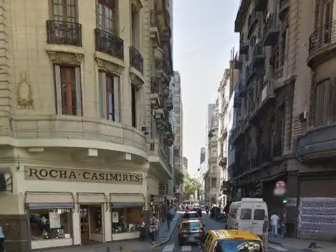 Oficina en Venta al Este