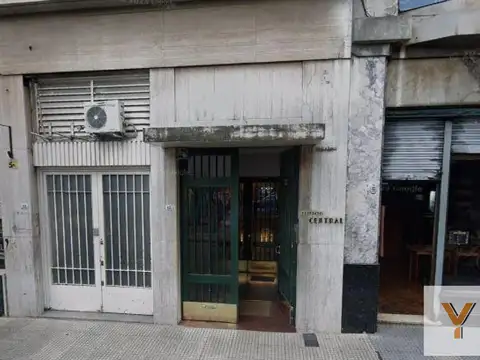 Piedras e/ Adolfo Alsina y Avenida Hipólito Yrigoyen
