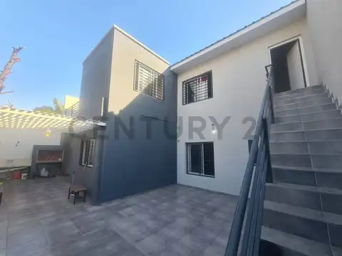 Casa en Venta en Villa Sarmiento, USD 128.000