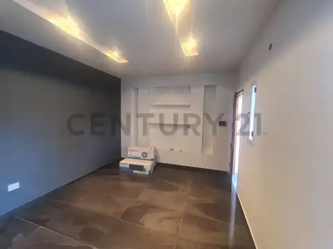 Acayuasa 500, Piso 0