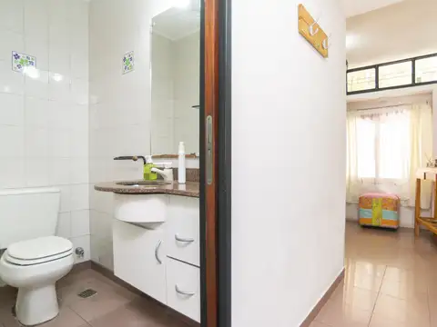 Casa en Alquiler con 1 cochera