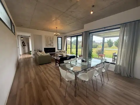 CASA EN VENTA - EL CAMPO FINCAS EXCLUSIVAS CARDALES