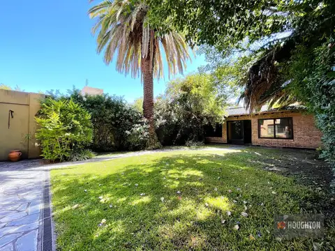 Casa en Venta al Oeste