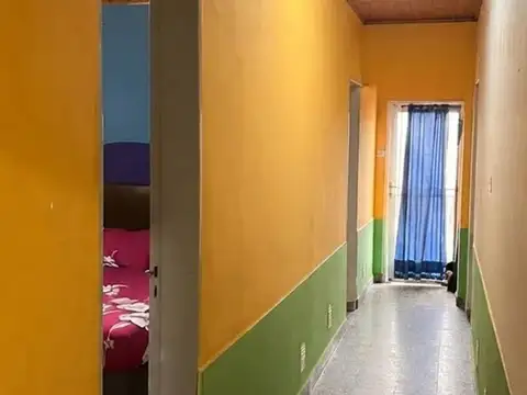 Depto Tipo Casa en Venta en General Roca, USD 170.000