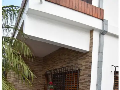 Casa en Venta en Villa Gobernador Udaondo, USD 220.000