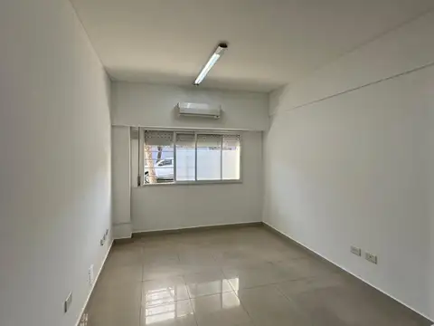 3 de Febrero  al 3100