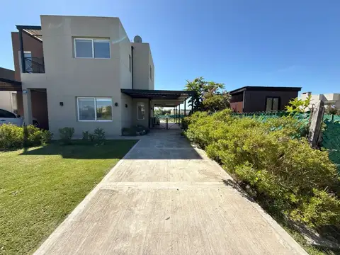 Casa en Alquiler en Pilar del Este - San Ramon, Countries y Barrios Cerrados en Pilar