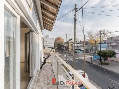 Arturo Illia  al 2800