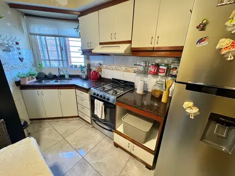 Depto Tipo Casa 3 ambientes con 2 baños