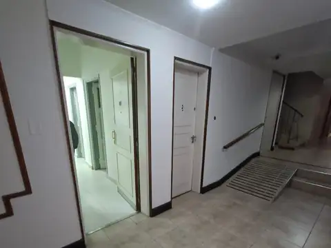 Departamento 7 ambientes con 1 baño